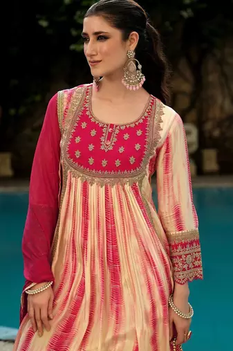 Floral embroidered shibori technique thread work kurta with trousers & dupatta