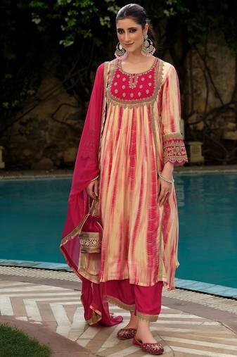 Floral embroidered shibori technique thread work kurta with trousers & dupatta