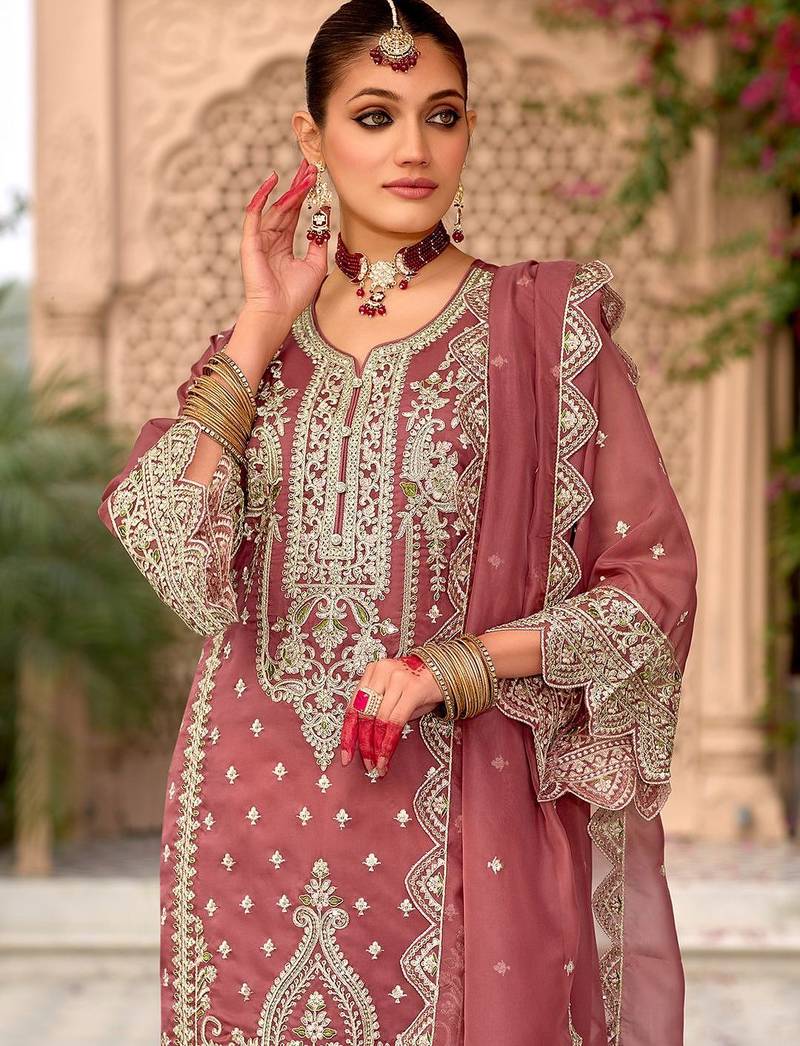 Floral embroidered notch neck zari organza kurta with trousers and dupatta