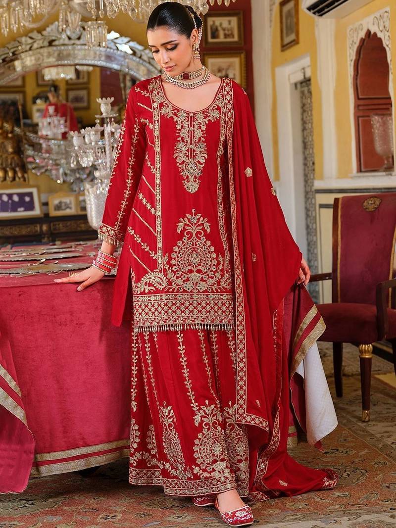 Women ethnic motifs embroidered kurta with sharara & dupatta