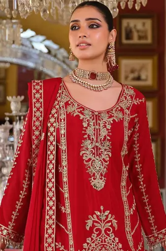 Women ethnic motifs embroidered kurta with sharara & dupatta