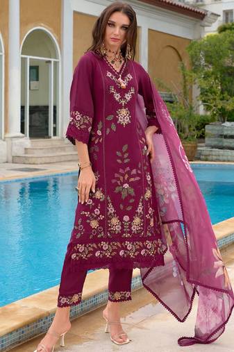 Women floral embroidered regular thread work pure silk kurta with trousers & with dupatta