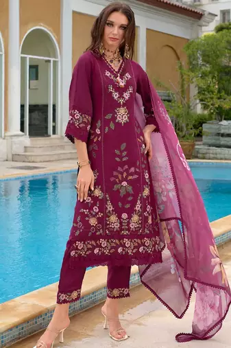 Women floral embroidered regular thread work pure silk kurta with trousers & with dupatta