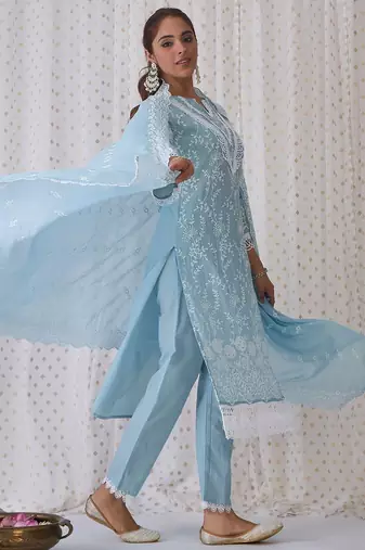 Floral embroidered regular thread work pure cotton republic day kurta with trousers & dupatta