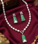 Exquisite handcrafted green jade & freshwater pearl necklace set with floral accents
