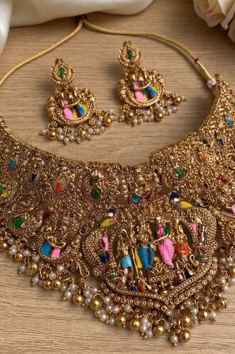 Handcrafted temple jewellery: intricate gold-plated choker set