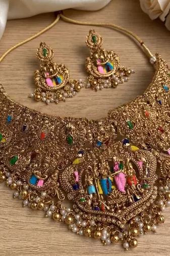 Handcrafted temple jewellery: intricate gold-plated choker set