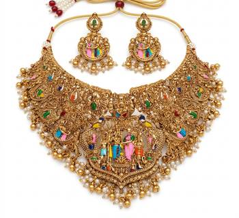 Handcrafted temple jewellery: intricate gold-plated choker set 3