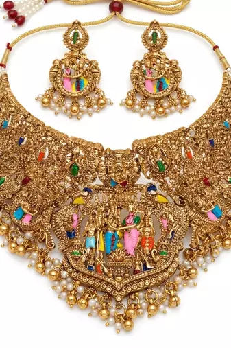 Handcrafted temple jewellery: intricate gold-plated choker set