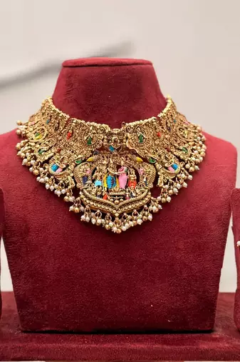 Handcrafted temple jewellery: intricate gold-plated choker set