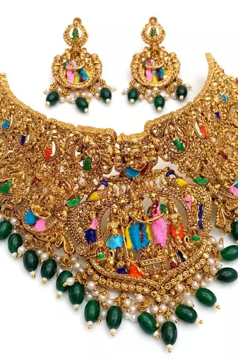 Handcrafted temple jewellery: intricate gold-plated choker set