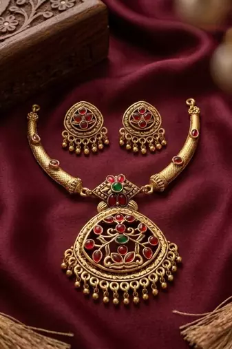 Gold plated matte indian necklace set with stones traditional bollywood wedding jewelry with earrings