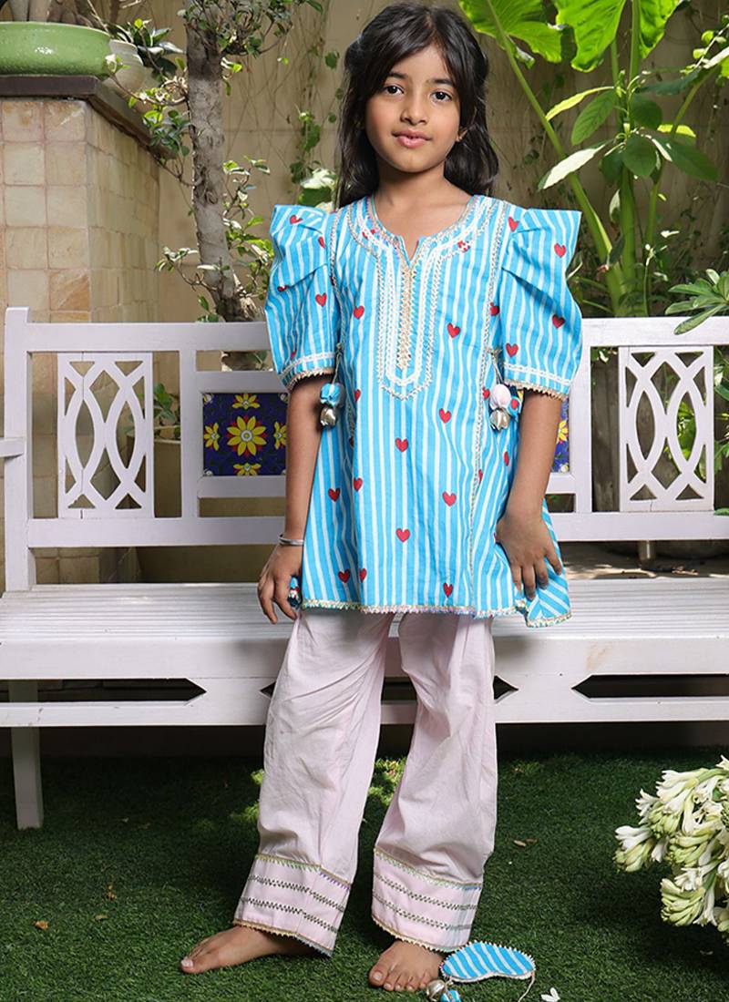 Bright blue printed cotton kurti set