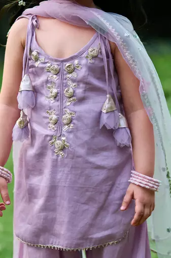 Pastel lilac embroidered cotton kurti set