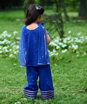 Royal blue embroidered cotton kurti set 3