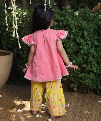 Coral pink embroidered cotton kurti set 2