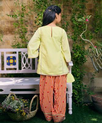 Lemon yellow embroidered cotton kurti set 4