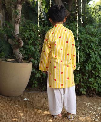Sunshine yellow printed cotton kurta pyjama 2