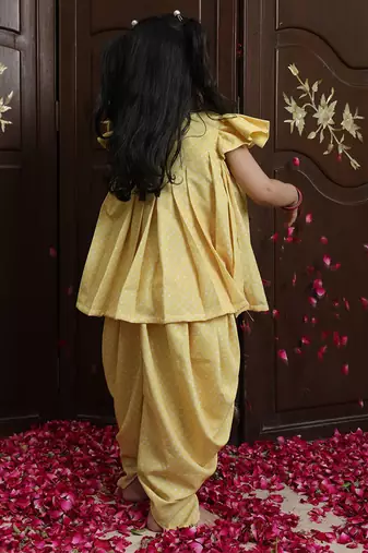Pastel yellow embroidered crepe kurti set