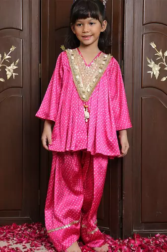 Hot pink embroidered crepe kurti set