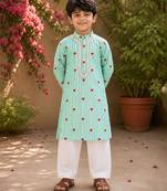 Mint green printed cotton kurta pyjama