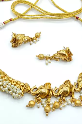 Antique gold south indian elephant temple choker necklace set with pearls | traditional ethnic bridal fashion jewelry