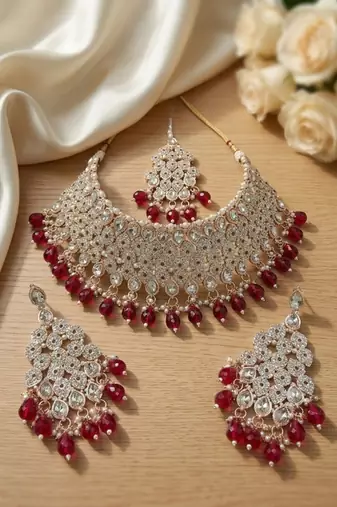 Kundan bridal choker jewelry set with  beads | indian wedding necklace, drop earrings & maang tikka