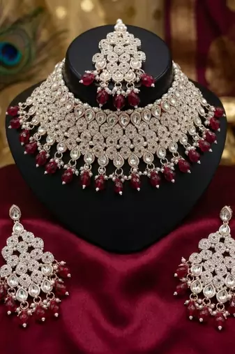 Kundan bridal choker jewelry set with  beads | indian wedding necklace, drop earrings & maang tikka