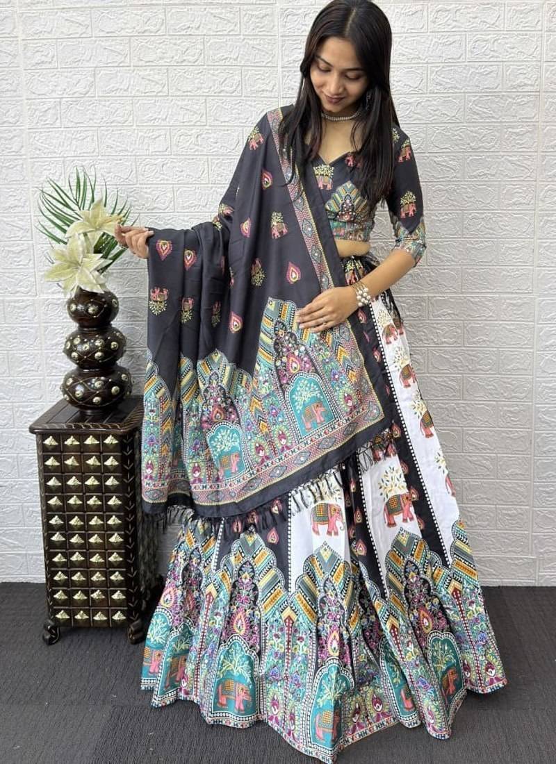 New Designer Printed With Real Mirror Work Women's Lehenga Choli Set 