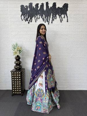 New Designer Printed With Mirror Work Lehenga Choli Set For Women's  2