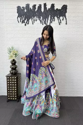 New Designer Printed With Mirror Work Lehenga Choli Set For Women's 