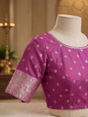 Violet soft silk geomatric buttis jacquard zari woven banarasi saree 5