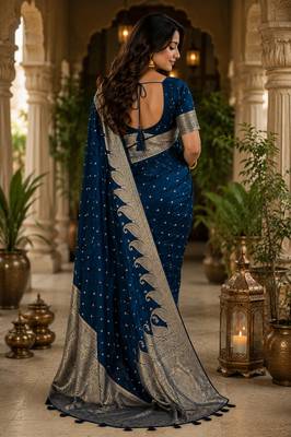 Navy blue soft silk small ethnic butti jacquard zari woven banarasi saree 3