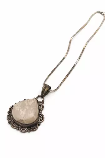 white color oxidised chain with stones pendant