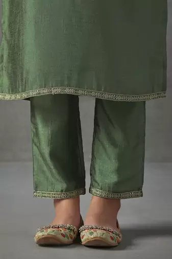 Green vichitra heavy thread embroidery work kurta pant set