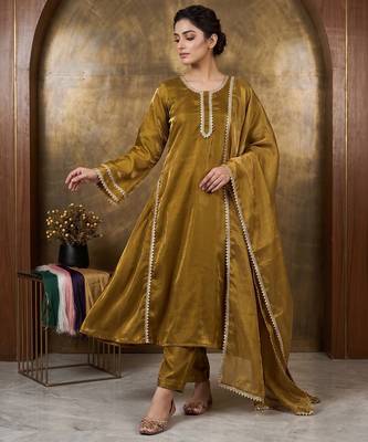 Royal mustard gold silk gown set with dupatta 1
