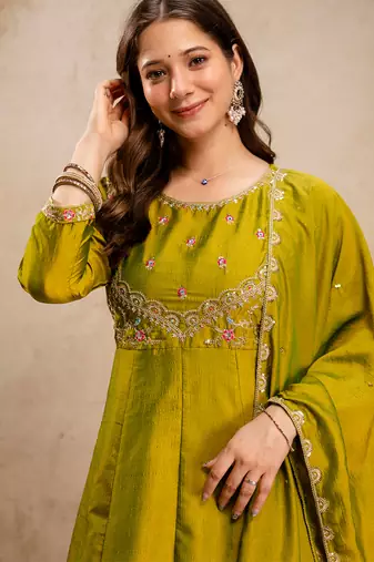 Green vichitra silk heavy thread embroidery work kurta pant set