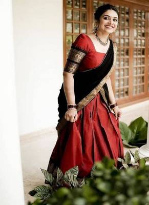 Marron Silk Zari Lehenga with Banarasi Silk Dupatta 2