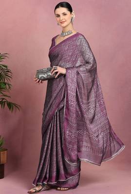 Mirchi fashion women's magenta floral printed chiffon saree with unstitched blouse piece 2