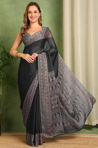 Mirchi fashion women's black paisley kalamkari print chiffon saree with unstitched blouse piece