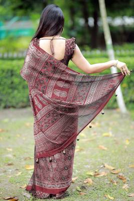 Mirchi fashion women's maroon ajrakh printed chiffon saree with unstitched blouse piece 4