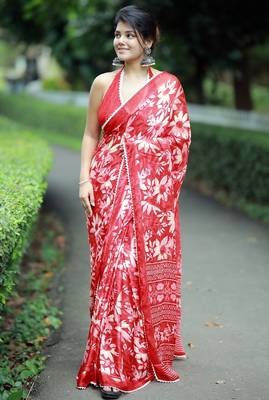 Mirchi fashion women's coral red floral printed chiffon saree with unstitched blouse piece 2