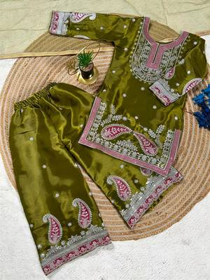 Premium mehendi fendy silk embroidery sequence top with palazzo set 3