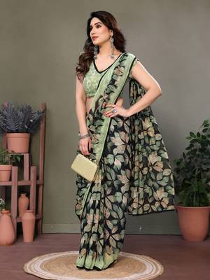 Light Green Color Printed Chiffon Saree 4