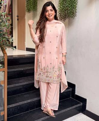Pink color stylish readymade crepe fabric suit for trendy girls 4