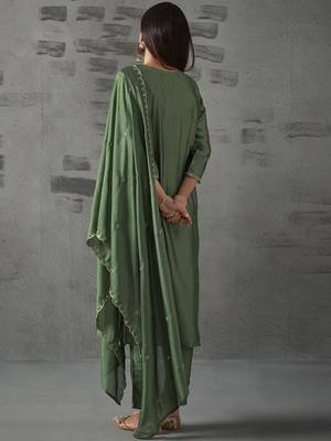 Pisra color vichitra silk fabric designer embroidery work ethnic partywear salwar suit 2