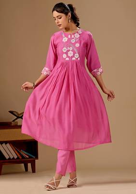 Pink color mul cotton fabric designer embroidery work festive salwar kameez for girls 5