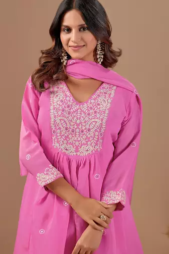 Pink color mul chanderi fabric ethnic partywear suit for trendy girls