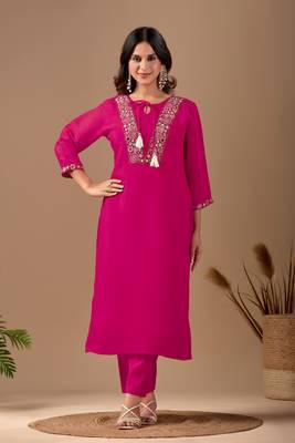 Pink color mul chanderi fabric ethnic partywear suit for trendy girls 2