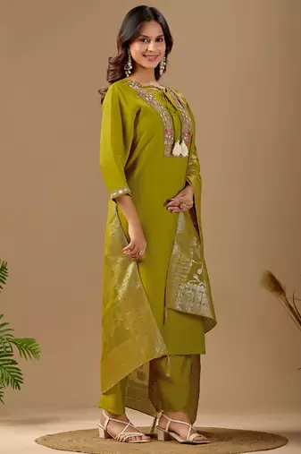 Green color mul chanderi fabric ethnic partywear suit for trendy girls